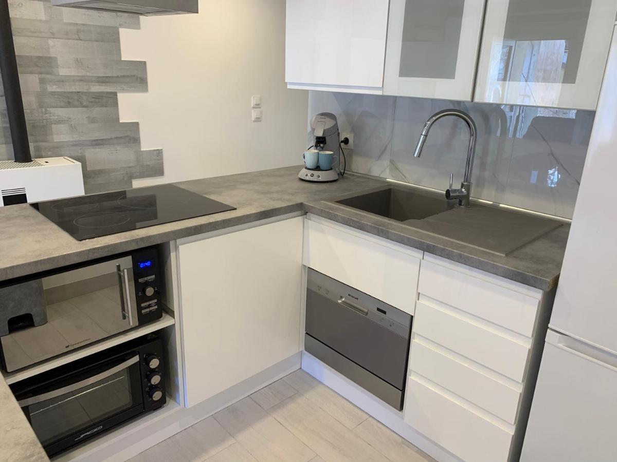 Appartement cocooning pour un séjours à Tende Extérieur photo