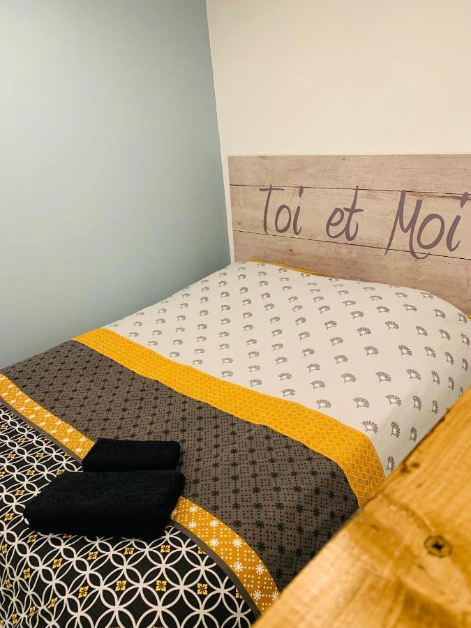 Appartement cocooning pour un séjours à Tende Extérieur photo