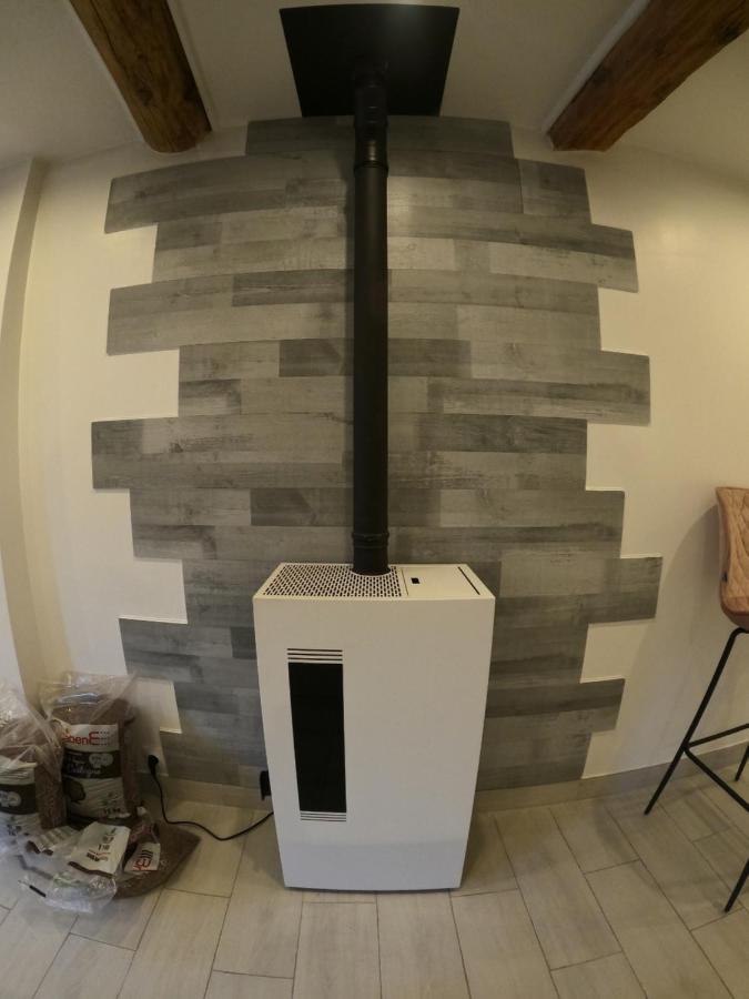 Appartement cocooning pour un séjours à Tende Extérieur photo